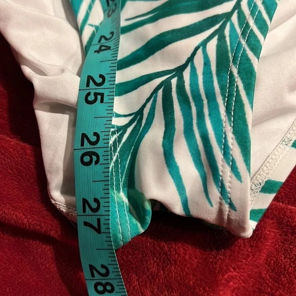 Forever 21 Floral Tropical  Vogue Green White one piece Swimsuit - Picture 12 of 13